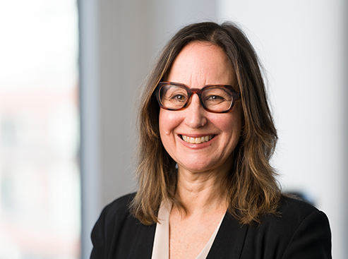 Headshot of Kelly Grover